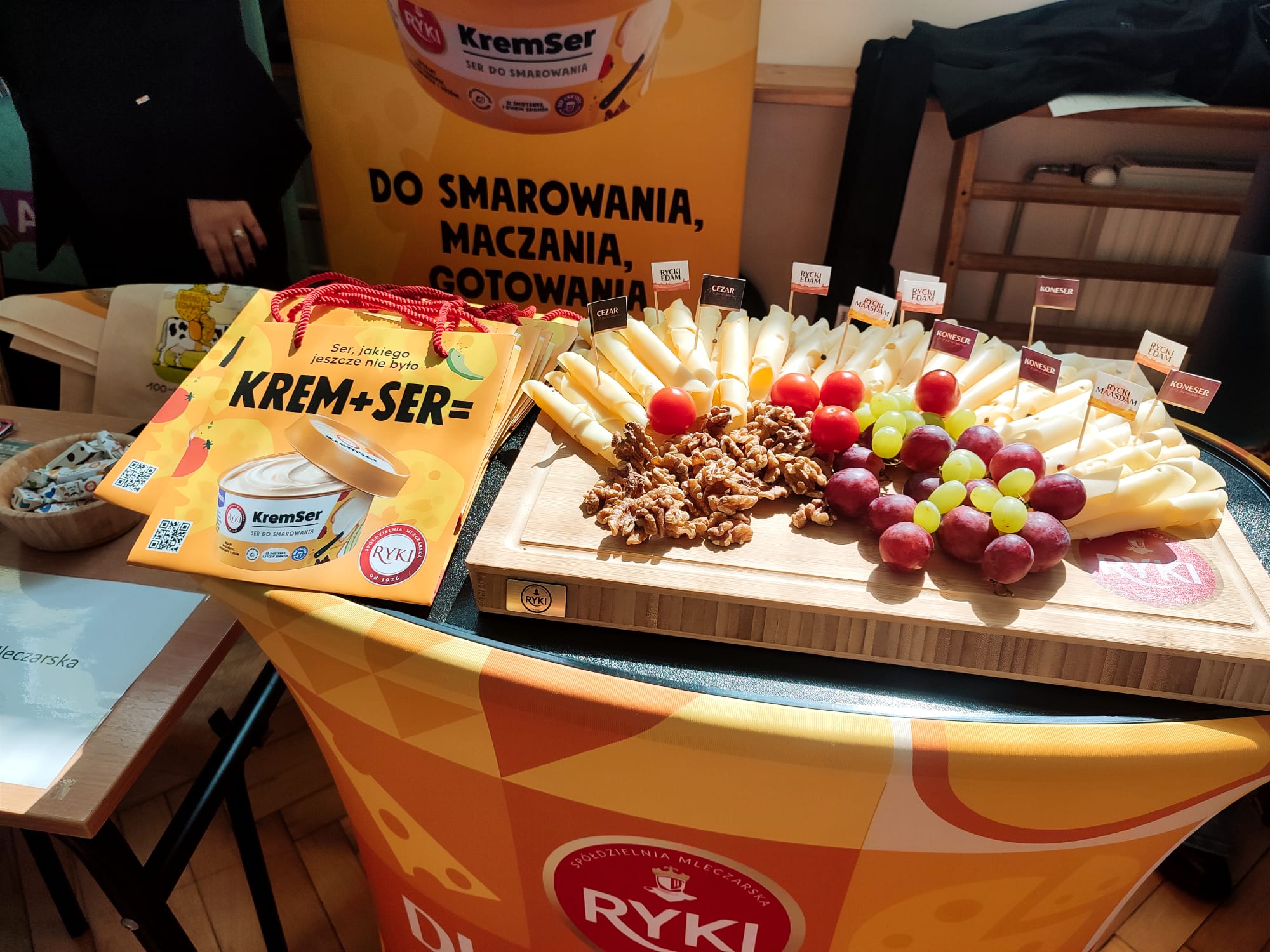 SM Ryki na Powiatowych Targach Edukacji i Pracy w Rykach